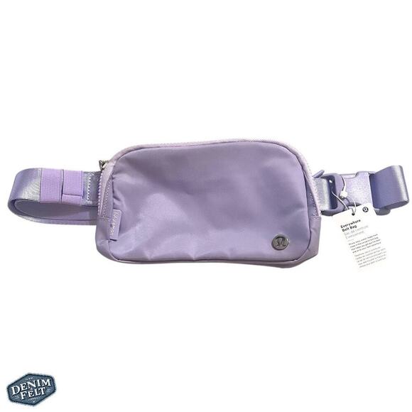 Lululemon Arhletica Everywhere Belt/Sling Bag 1L | Lavender Frost | NEW/NWT!! - Picture 5 of 16